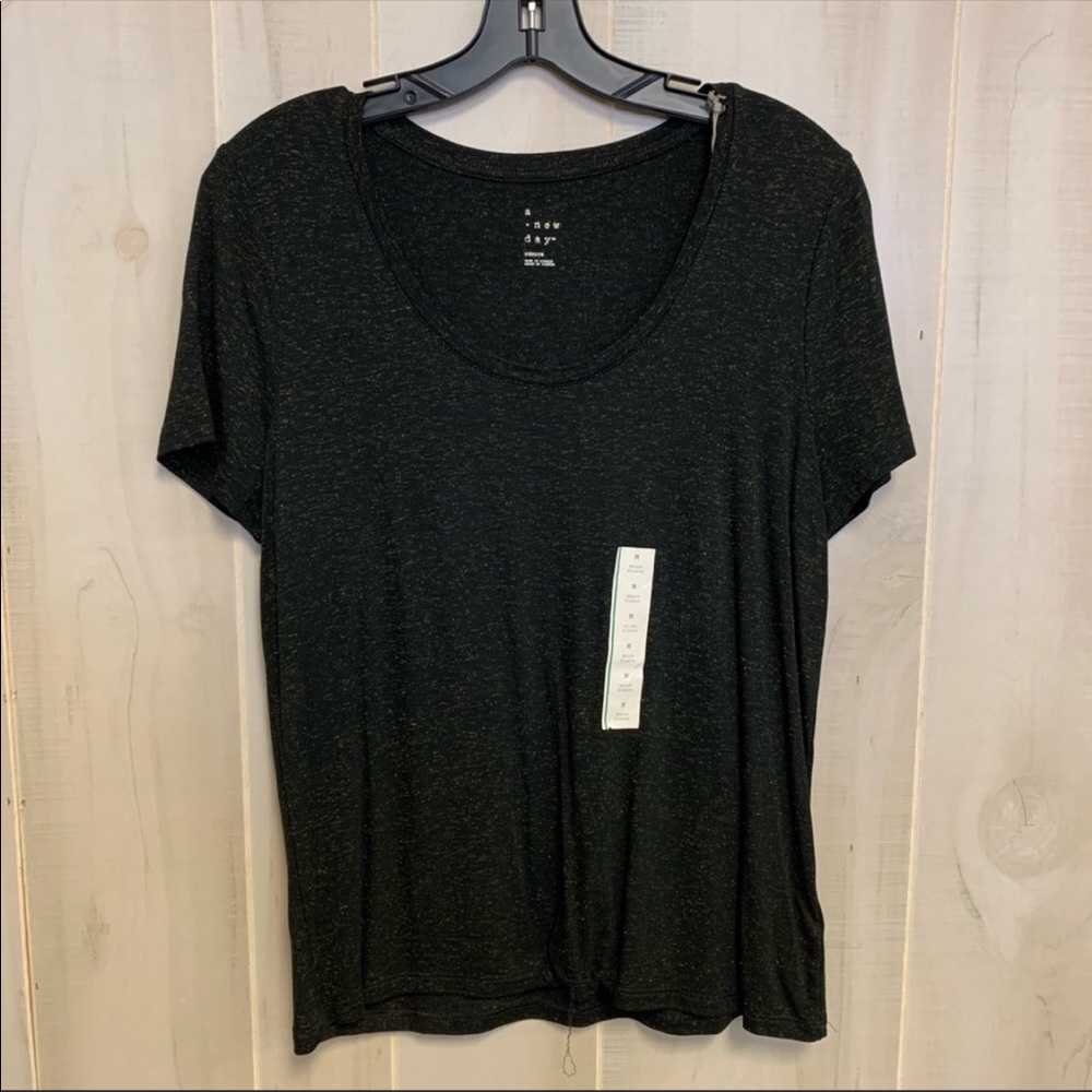 A New Day Size Medium Black Short Sleeve Shimmery Top